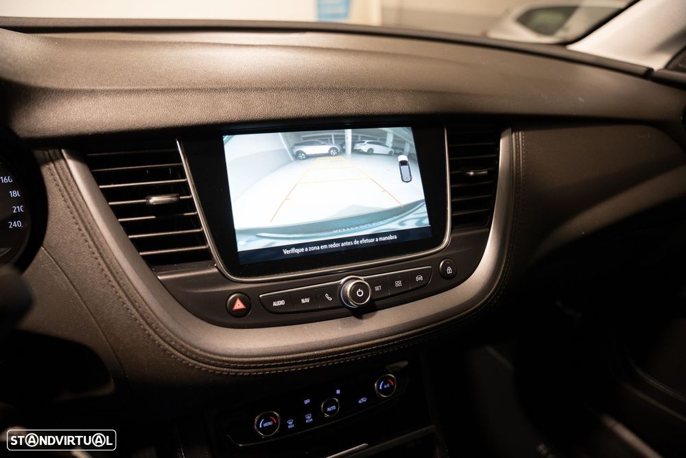 Opel Grandland X 1.5 CDTI Design & Tech - 11