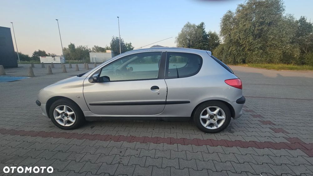 Peugeot 206 1.4 XR Presence - 5