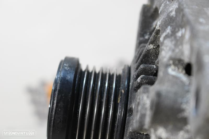 Alternador Bmw 1 (F20)  7605060 / 104210 6334 / 12317605060 - 8