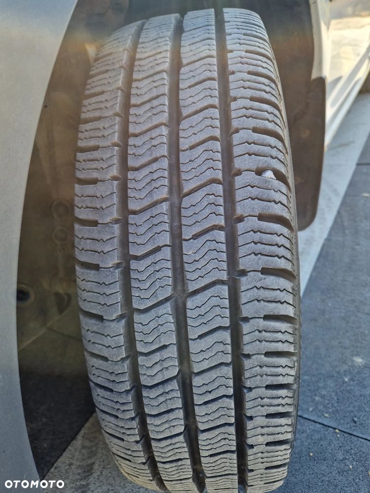 Volkswagen Caddy Standard - 7