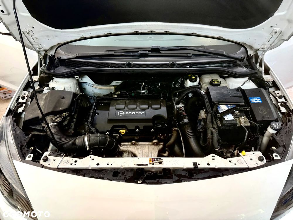 Opel Astra 1.4 T Active - 9