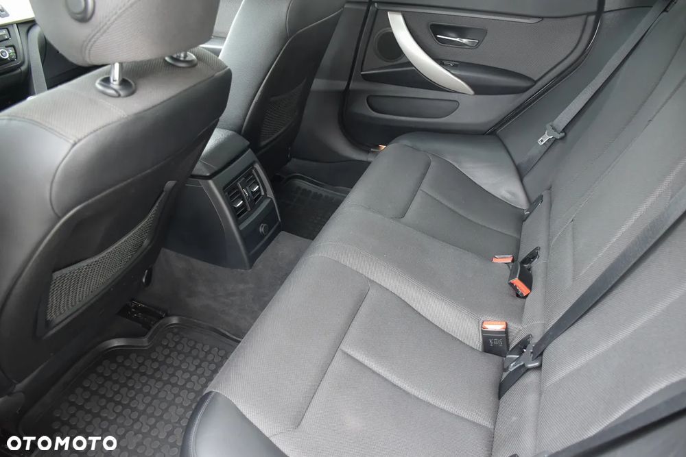 BMW Seria 4 420d Sport-Aut - 35