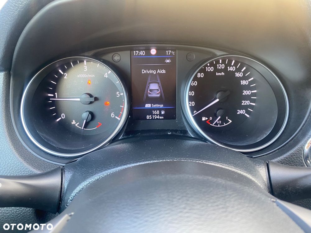 Nissan Qashqai 1.5 dCi Tekna - 26