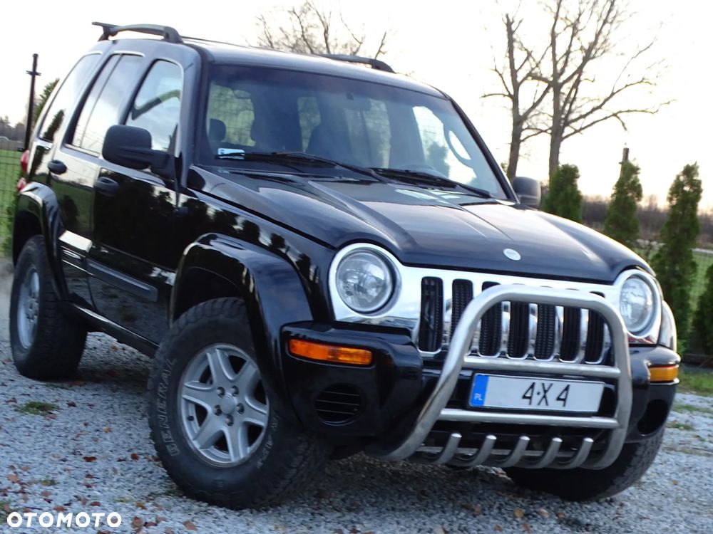 Jeep Liberty - 12
