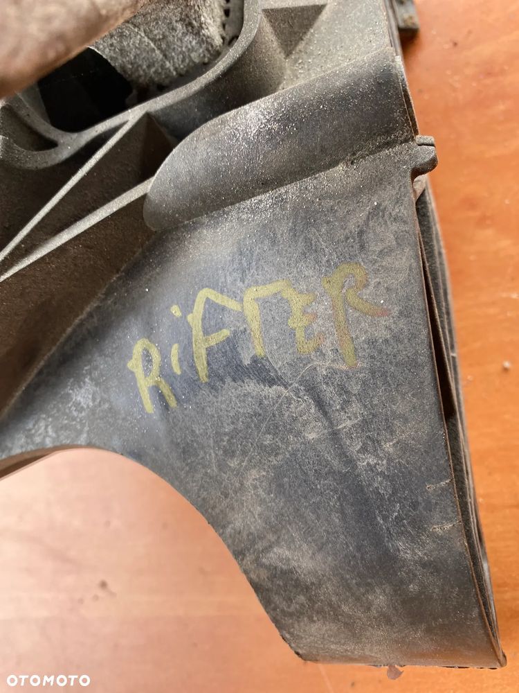 MOCOWANIE ŁAPA PODUSZKA SILNIKA PEUGEOT RIFTER - 2