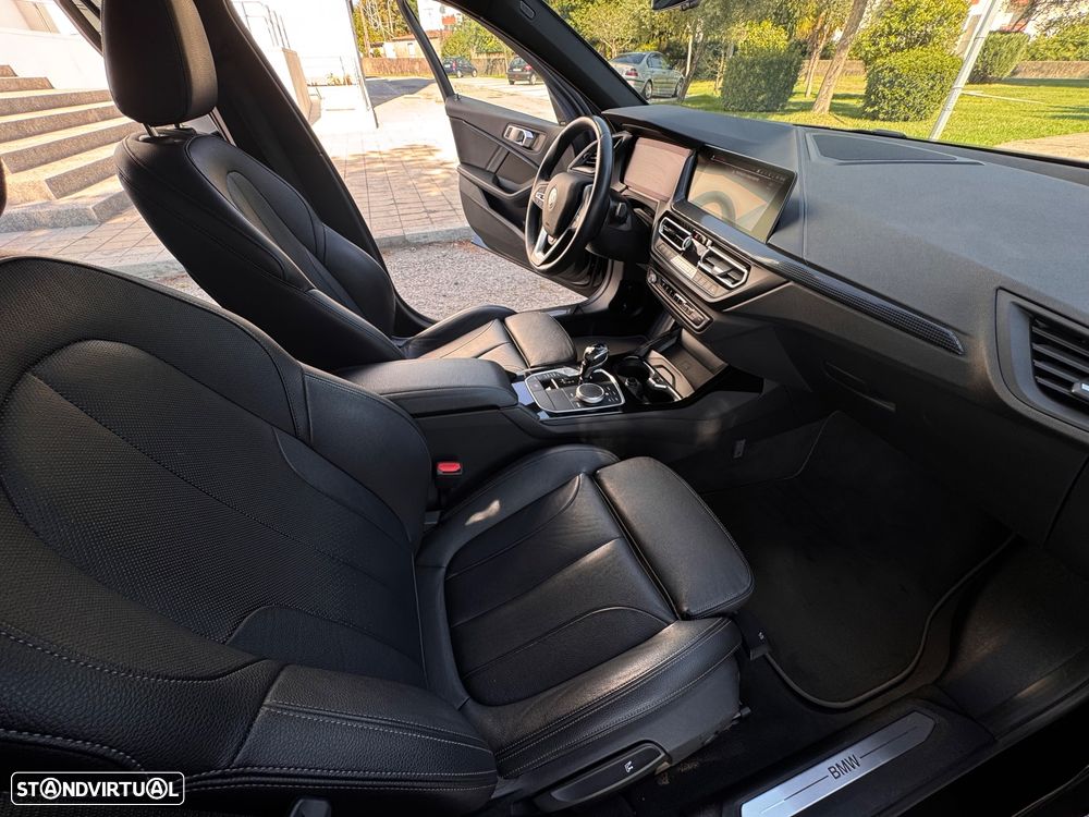 BMW 118 i Aut. Sport Line - 14