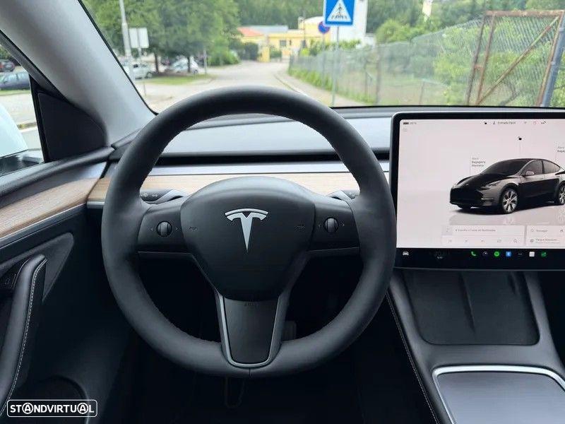 Tesla Model Y Tração Traseira - 19