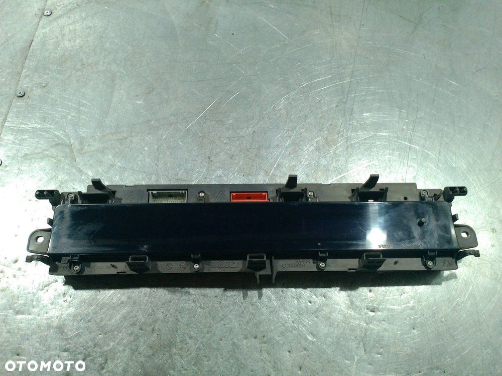LICZNIK RENAULT SCENIC II LIFT 21669399-9  21669395-7  P8200494956A 1.5 DCI - 1
