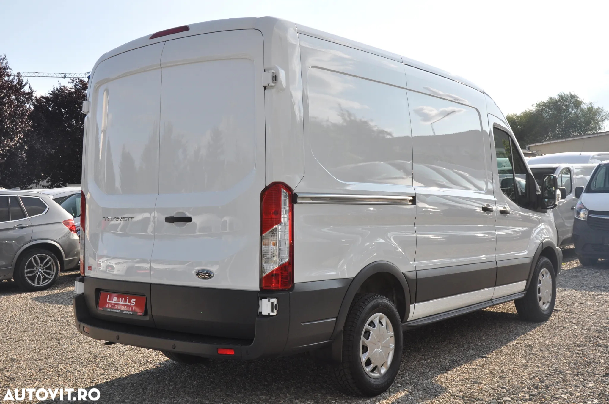 Ford Transit L2H2 Van - 4