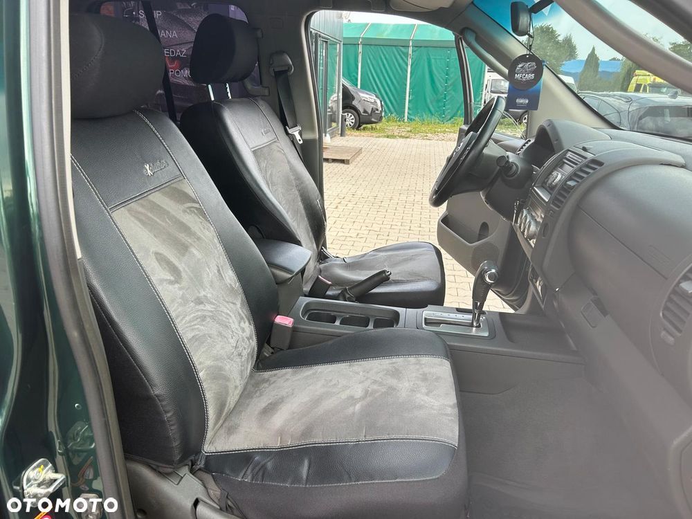 Nissan Navara 2.5 D SE - 21