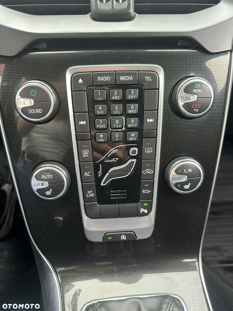 Volvo V40 - 15
