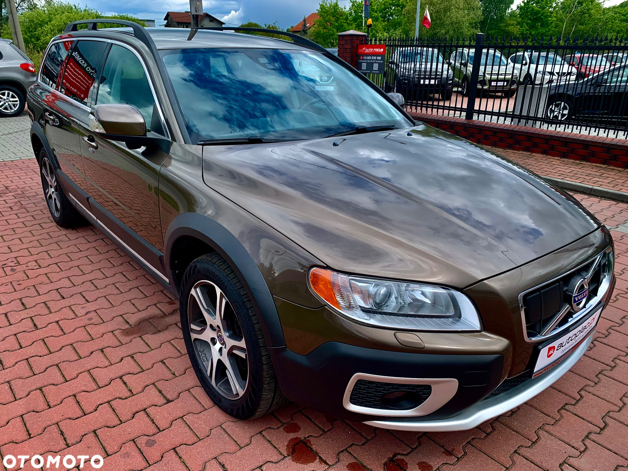 Volvo XC 70 D4 Momentum - 12