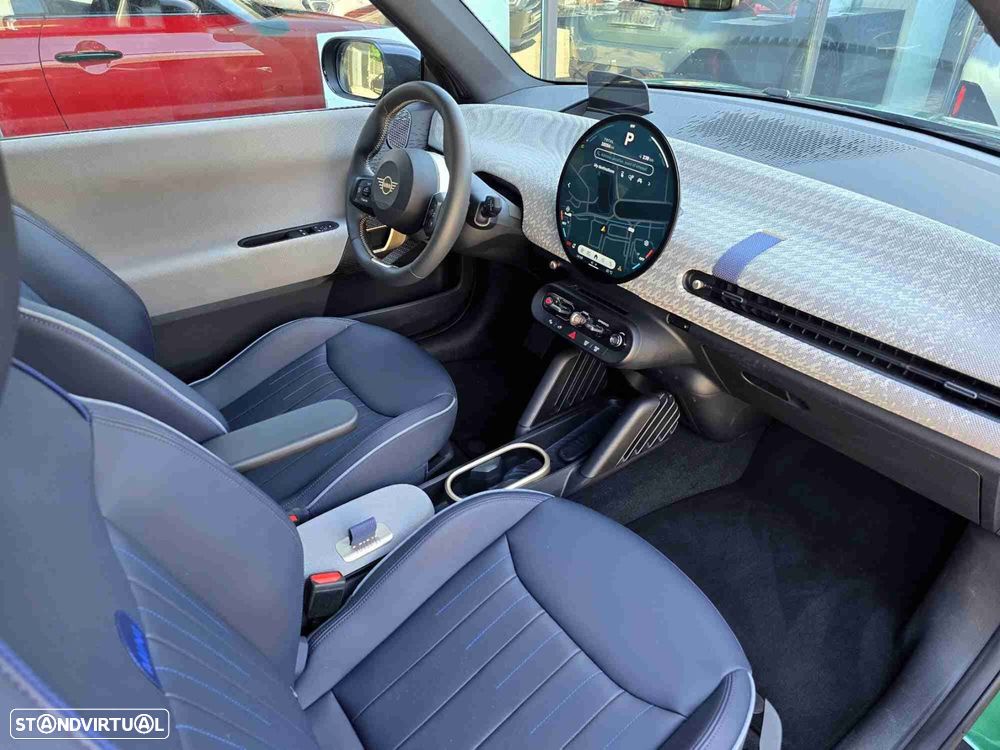 MINI 3 Portas Cooper E Favoured M - 11