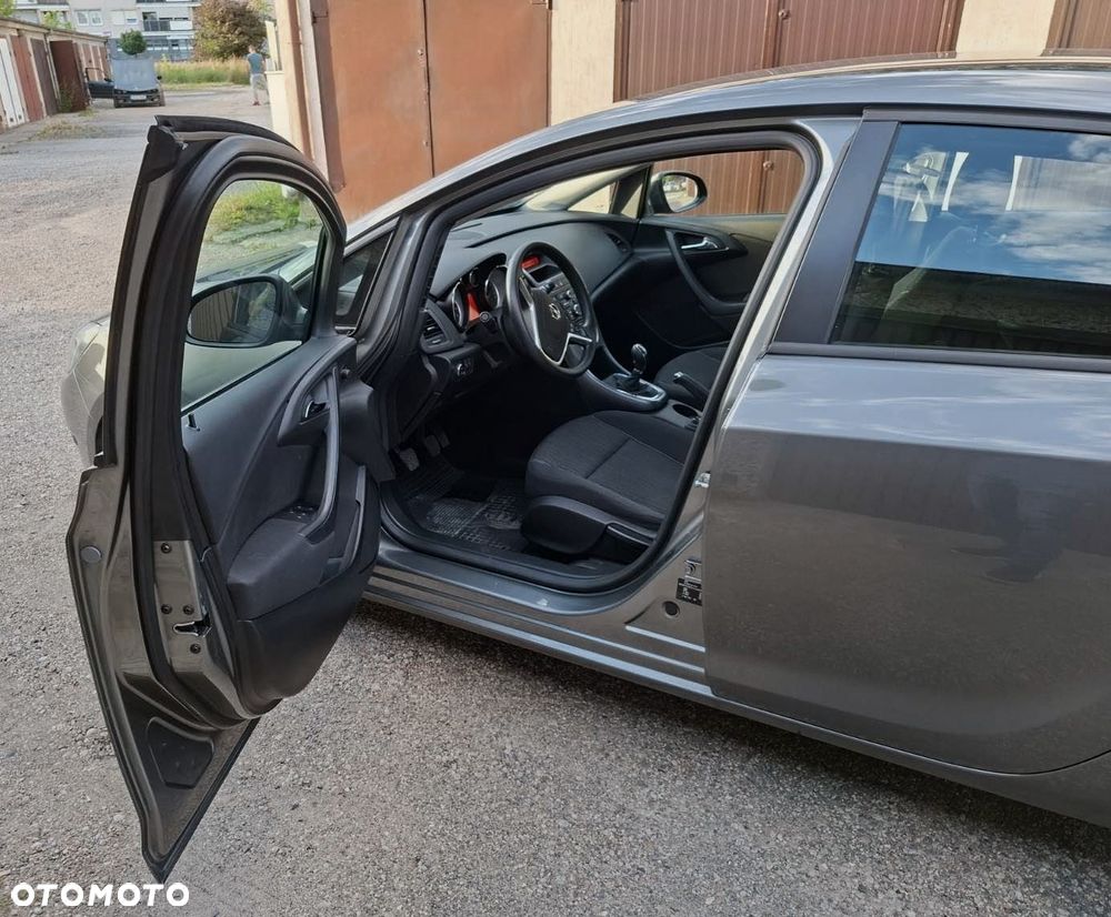 Opel Astra 1.4 T Energy EU6 - 12