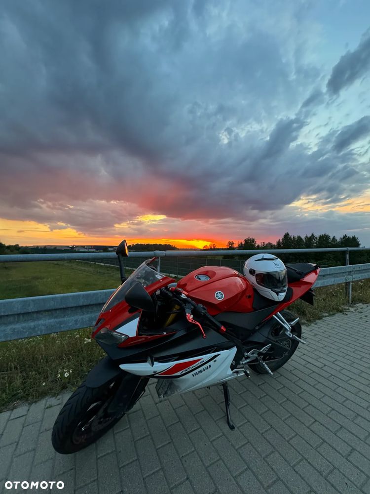 Yamaha YZF - 5
