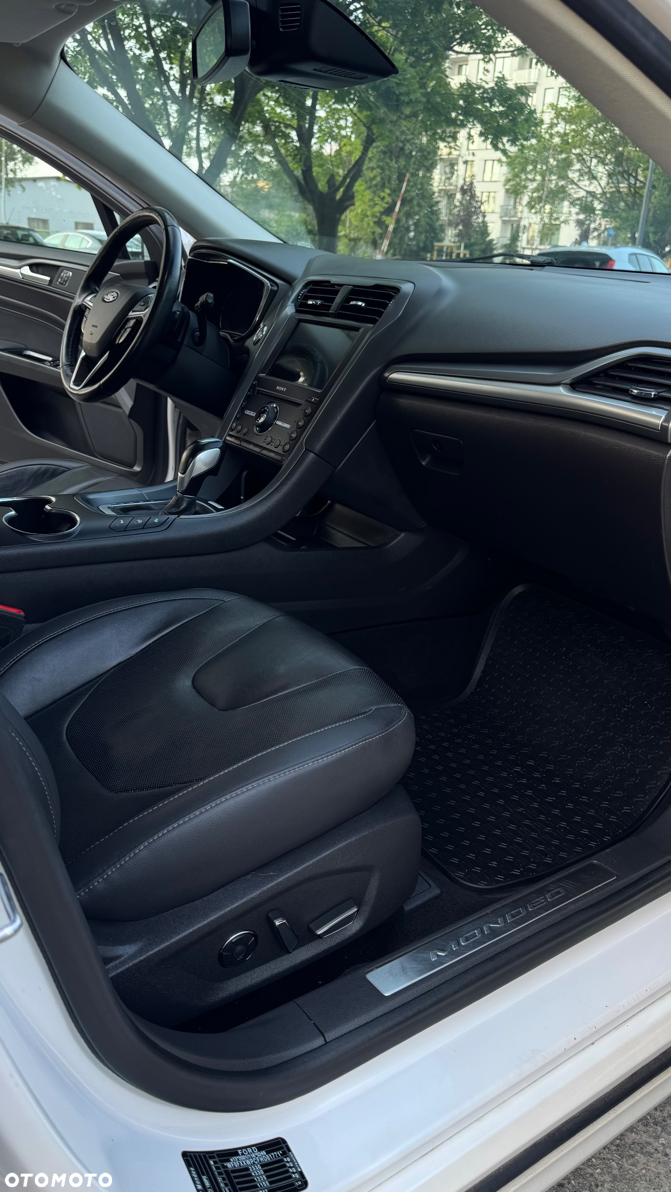 Ford Mondeo - 11
