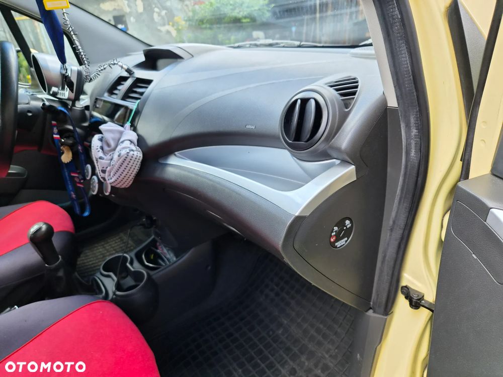 Chevrolet Spark 1.0 LT - 19
