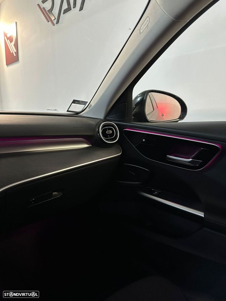 Mercedes-Benz C 200 d Avantgarde - 36