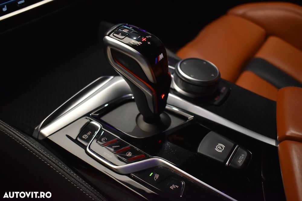 BMW M5 AT - 15