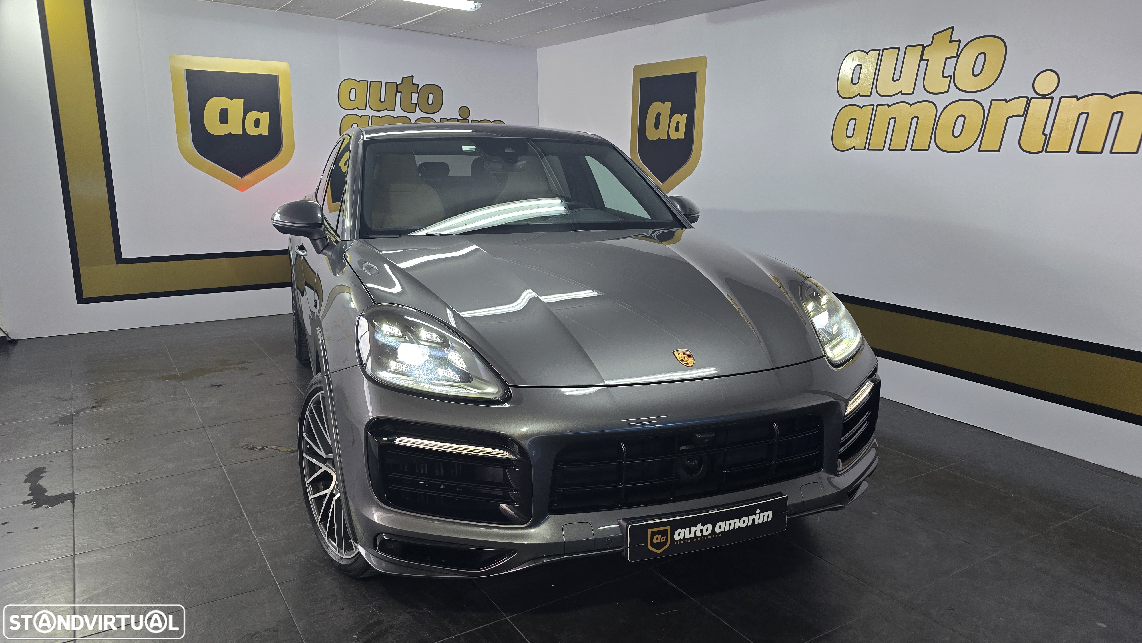 Porsche Cayenne Coupé E-Hybrid - 4