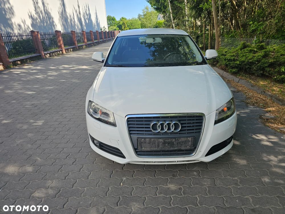 Audi A3 Sportback 2.0 TDI DPF Ambiente - 15