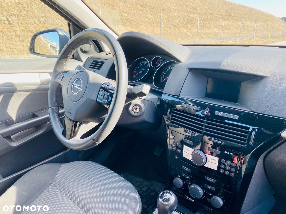 Opel Astra 1.8 Edition 111 Jahre - 36