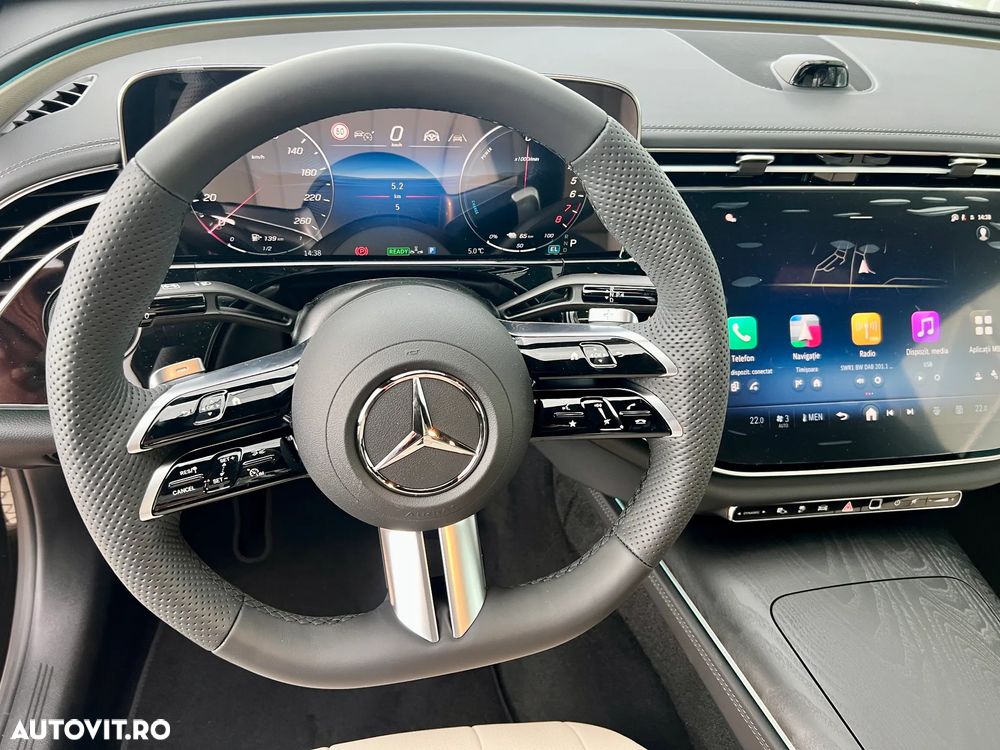 Mercedes-Benz E 300 4MATIC Aut. - 11