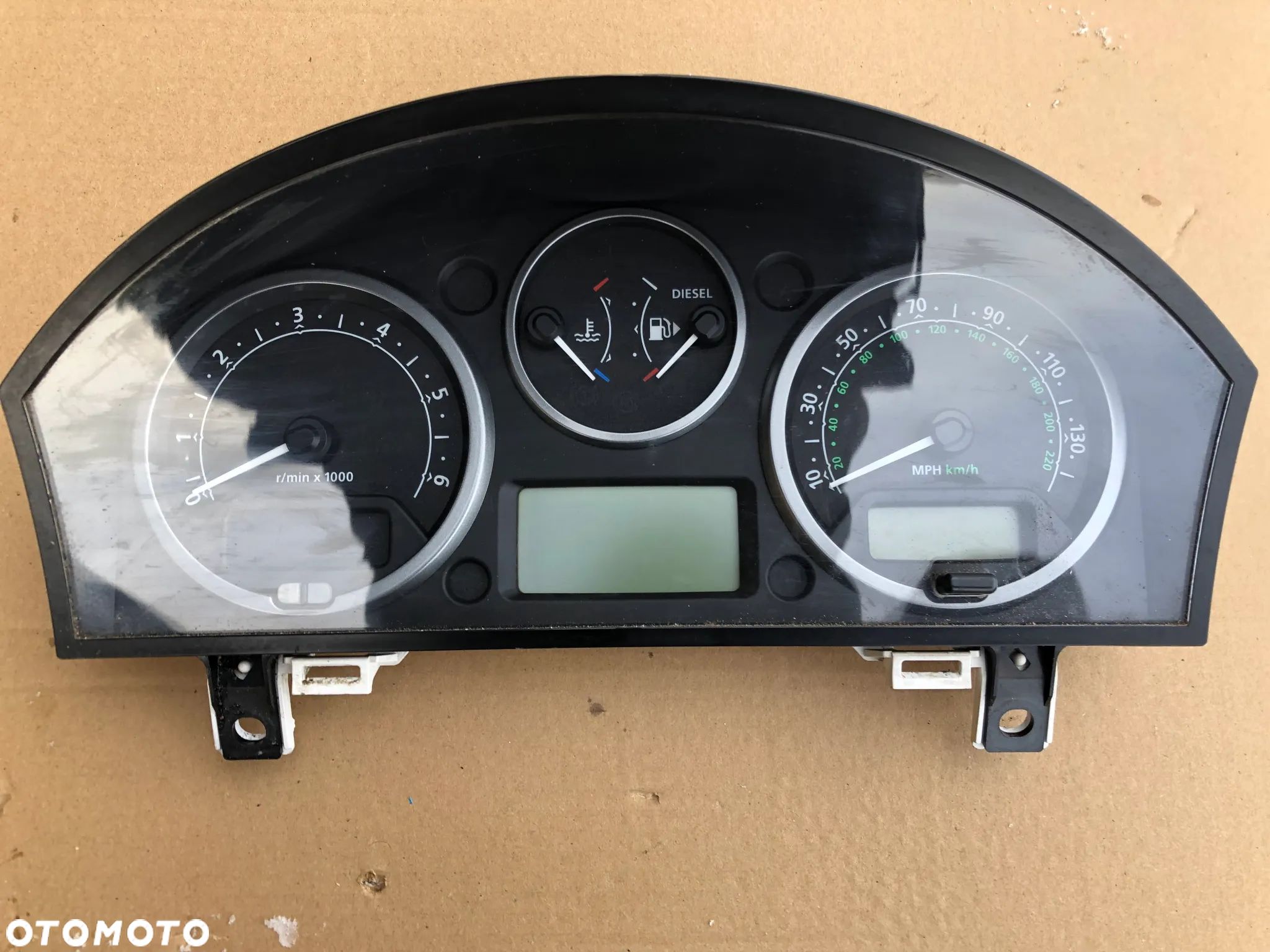 Licznik RHD YAC500028 Land Rover Discovery 3 III 2.7 TDV6 - 1