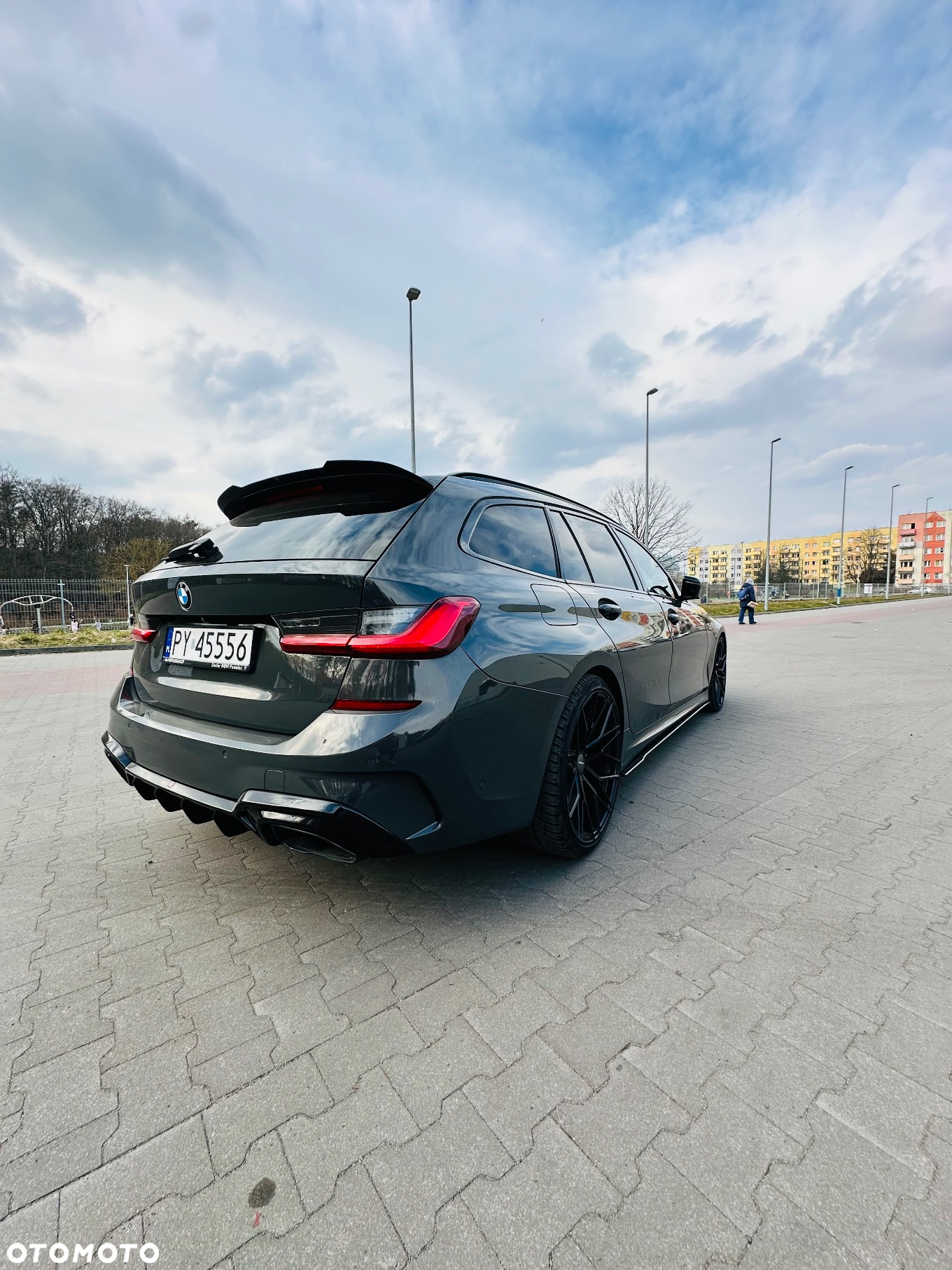 BMW Seria 3 M340d Touring xDrive - 9