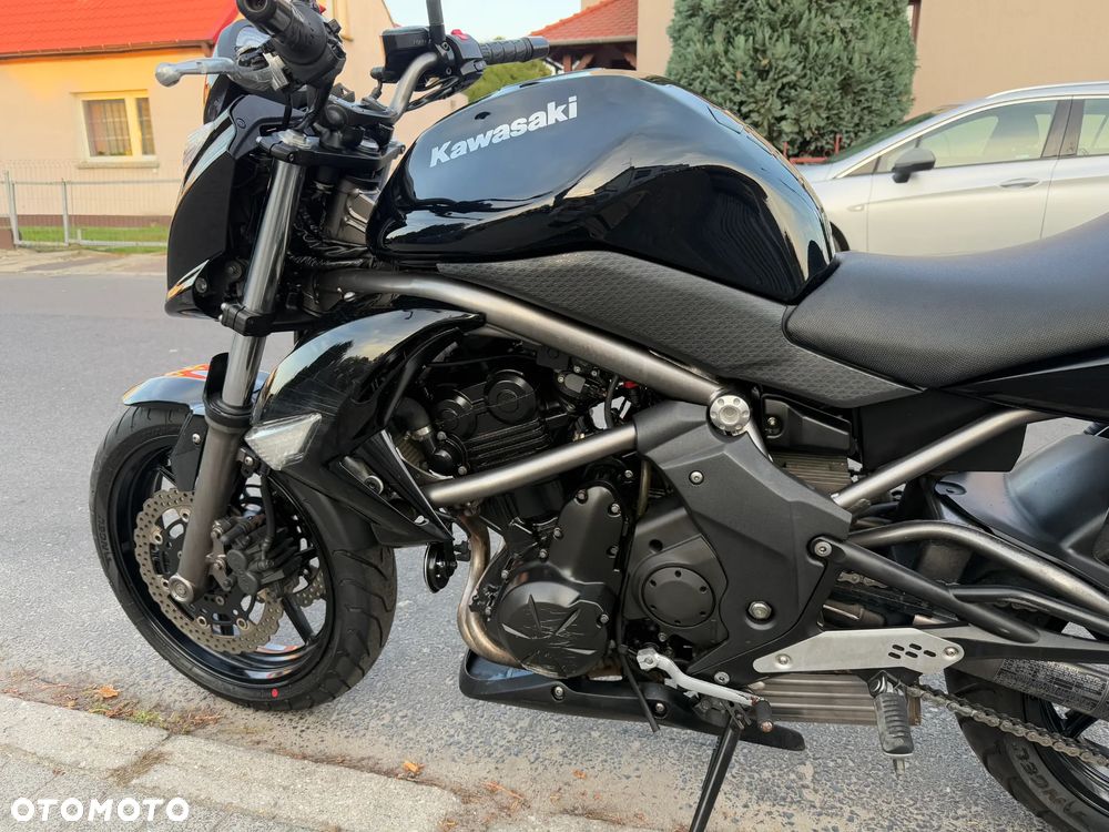 Kawasaki ER - 22