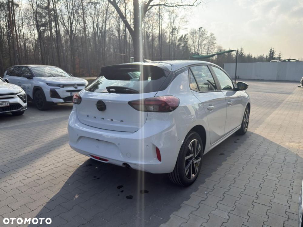 Opel Corsa 1.2 T Edition S&S - 5