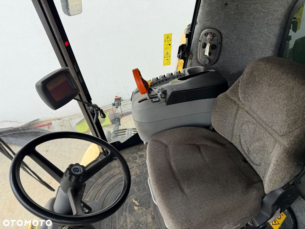 New Holland CX 880 - 5