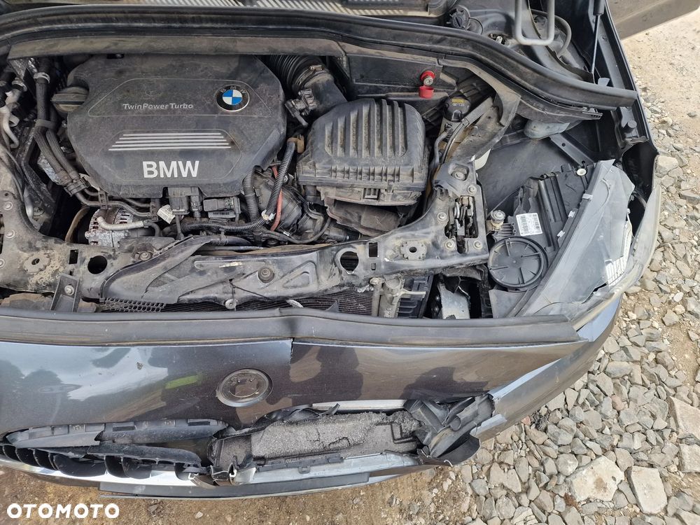BMW Seria 2 216d - 22