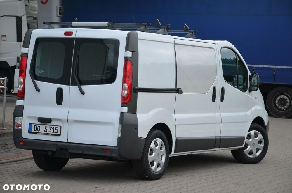 Renault Trafic - 9