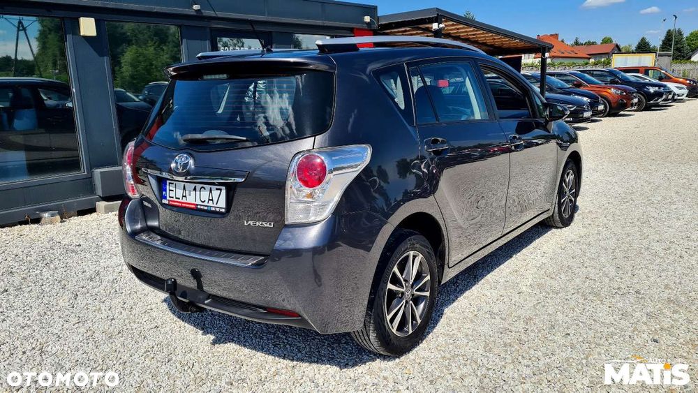 Toyota Verso - 23