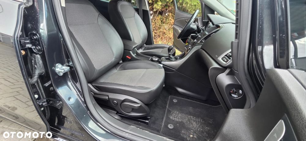 Opel Astra 1.7 CDTI DPF Exklusiv - 36