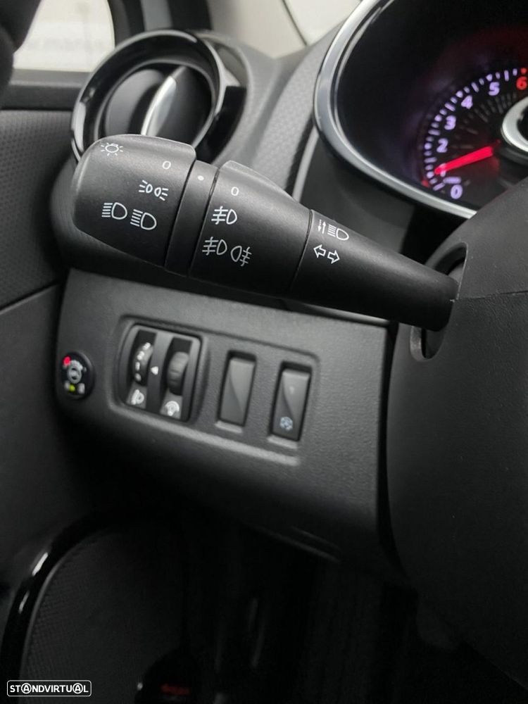 Renault Clio 0.9 TCe Limited Bi-Fuel - 14