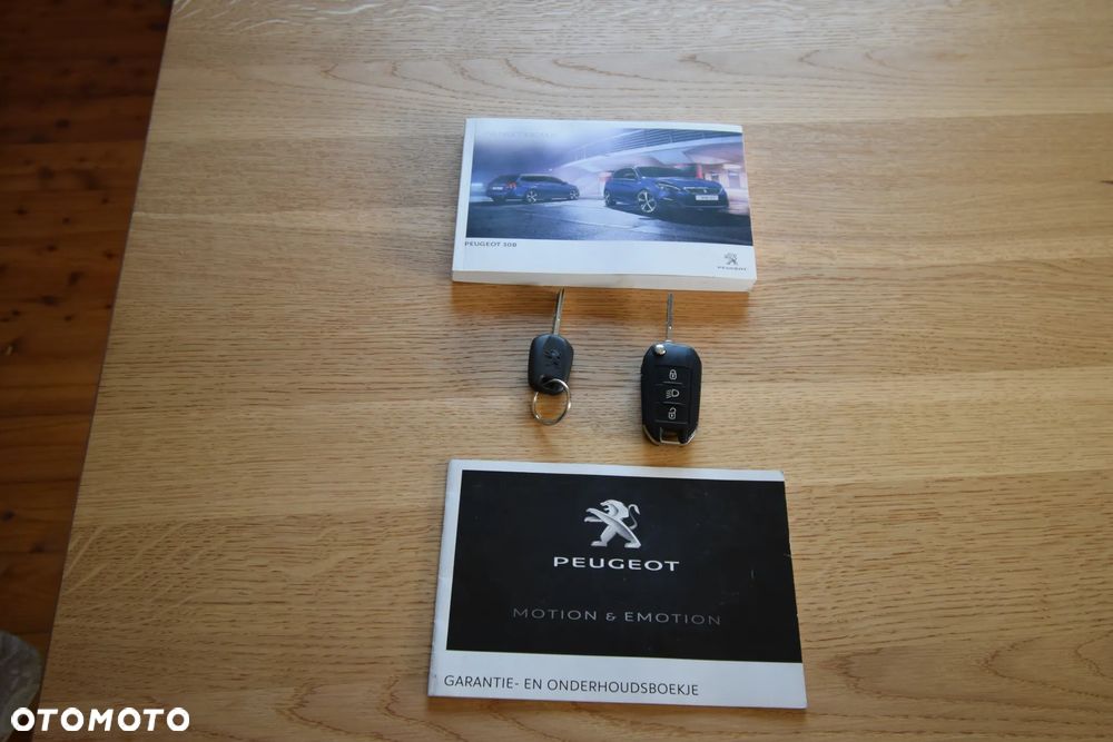 Peugeot 308 BlueHDi FAP 120 Stop & Start Allure - 22