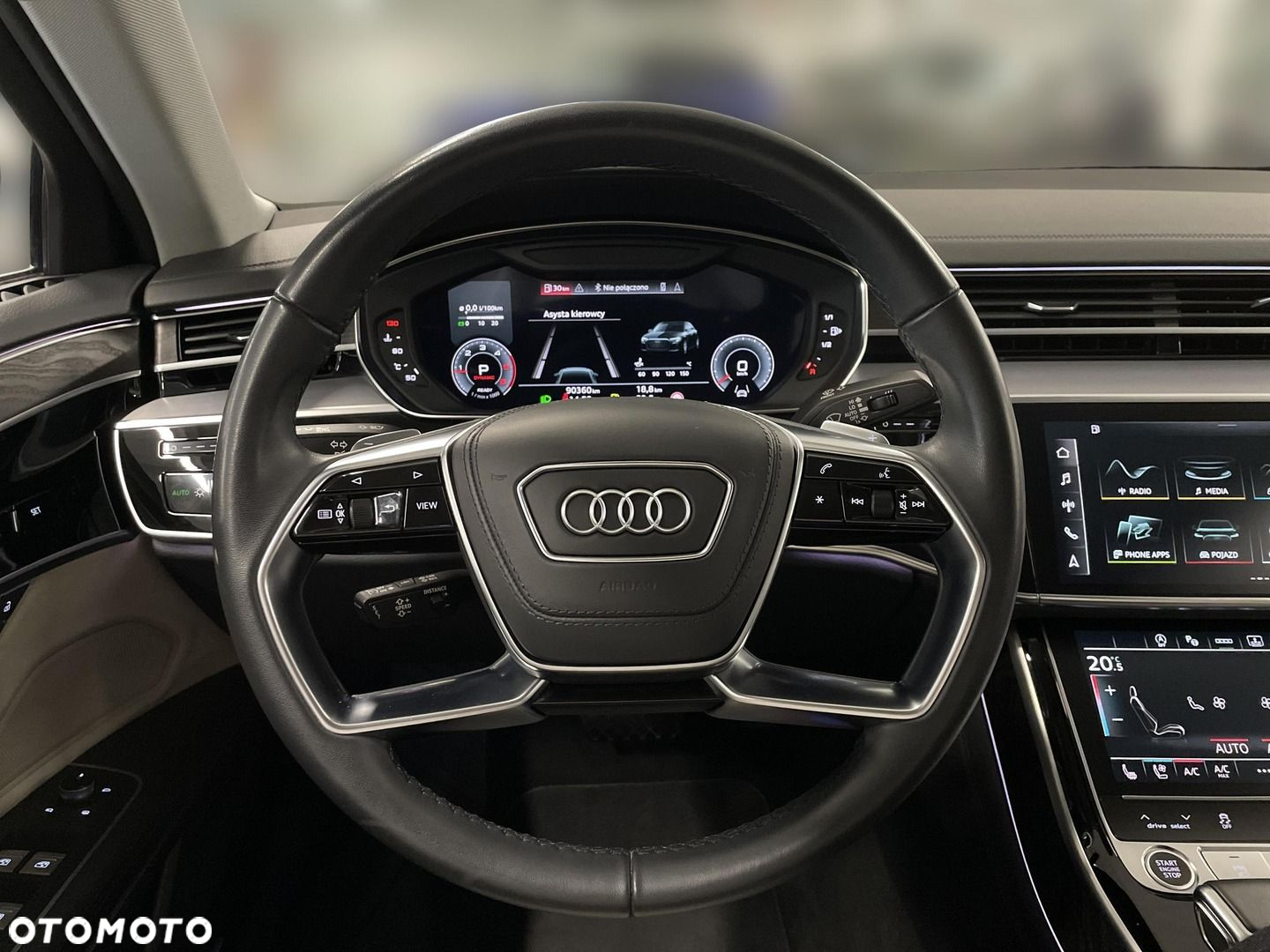 Audi A8 - 18