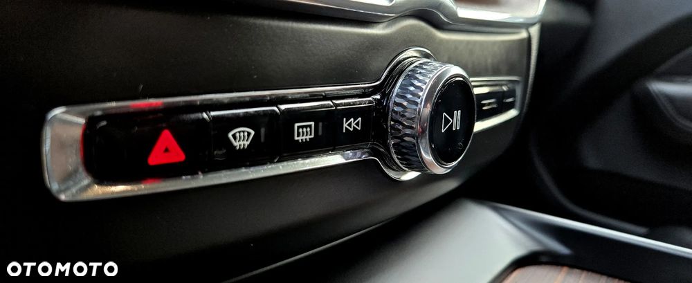 Volvo XC 60 D4 Geartronic Inscription - 31