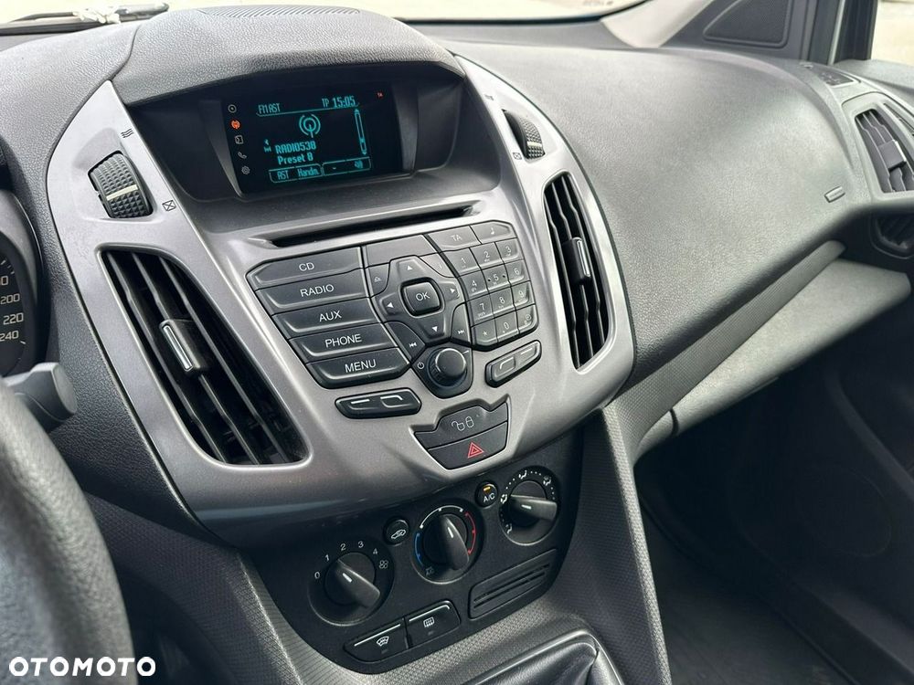 Ford Transit Connect - 11