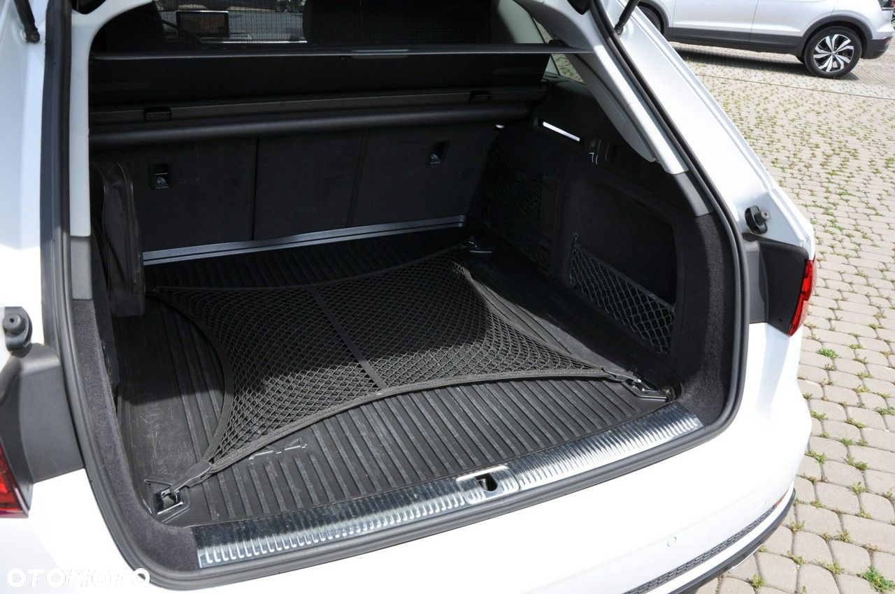 Audi A4 40 TDI S Line S tronic - 37