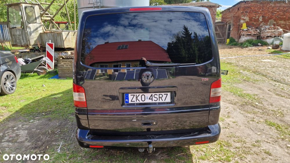 Volkswagen Multivan - 4