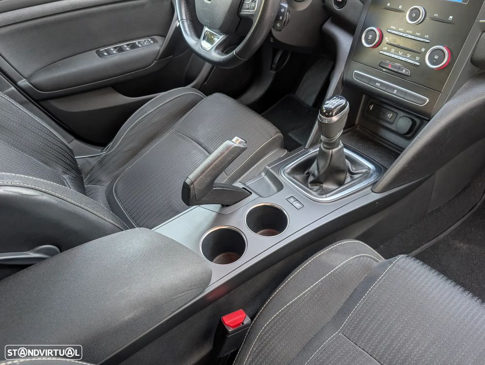 Renault Mégane ENERGY dCi 110 ECO2 EXPERIENCE - 13