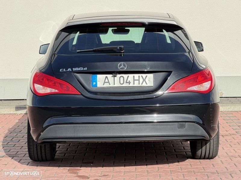 Mercedes-Benz CLA 180 d Shooting Brake Fleet Pack Plus - 37