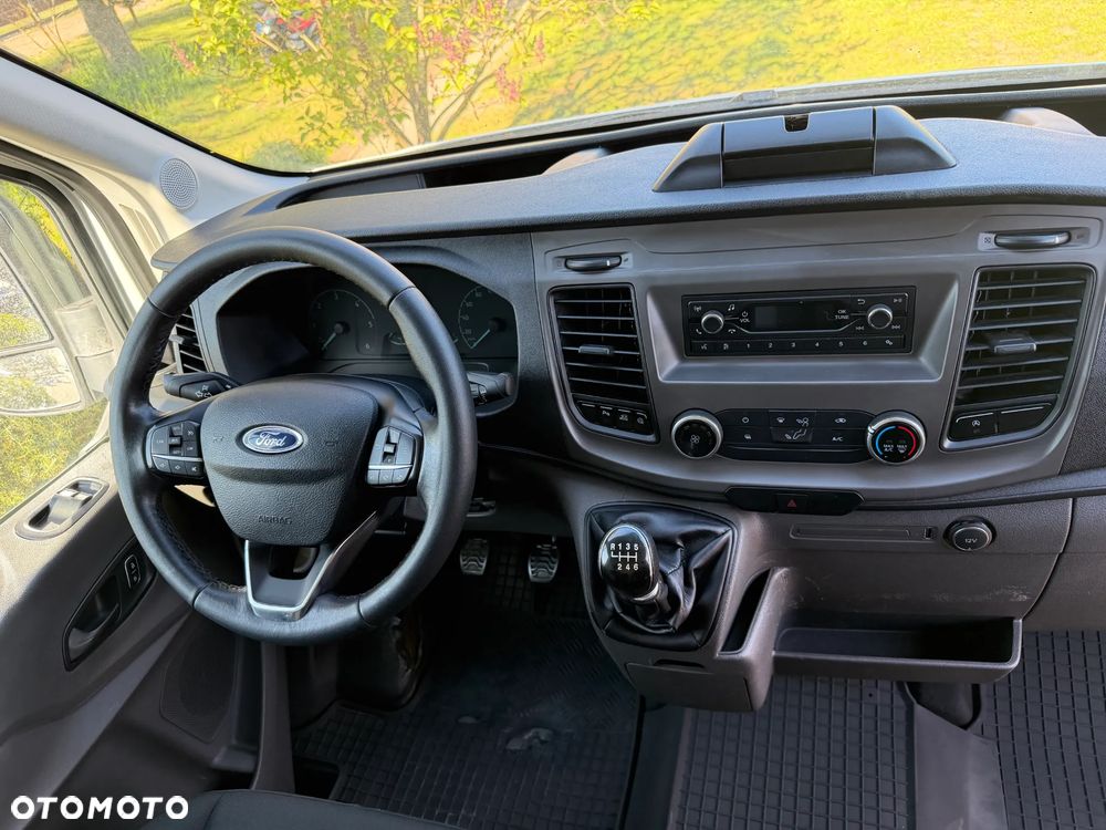 Ford Transit - 8