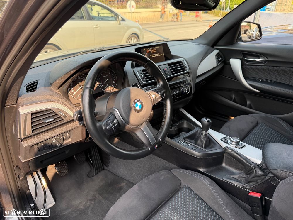 BMW 118 d Pack M - 28