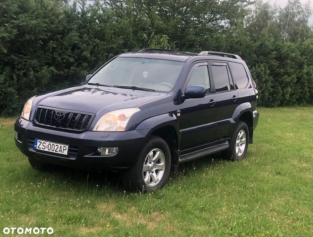 Toyota Land Cruiser - 1
