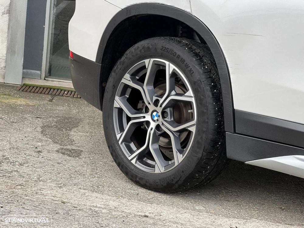 BMW X1 18 d sDrive Advantage Auto - 4