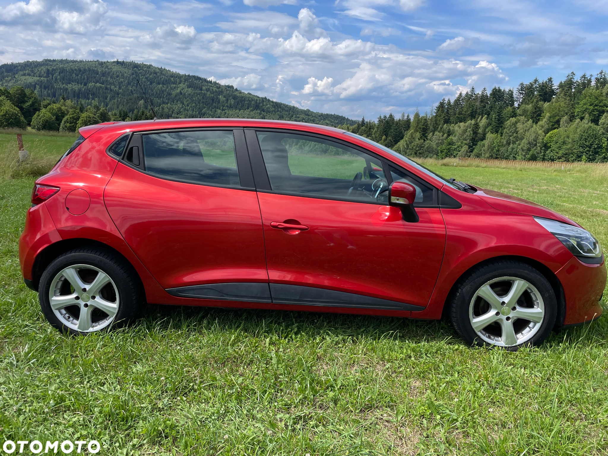 Renault Clio 1.2 16V 75 Life - 11